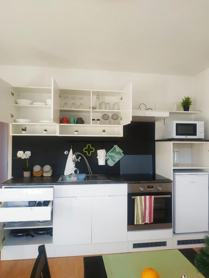 Apartmaji Sofia 马里博尔 外观 照片